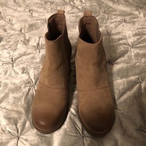 Sorel Joan of arctic booties